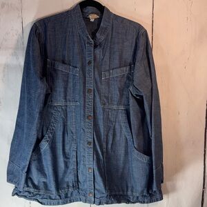 Duluth Trading Co Blue Organic Cotton Shirt